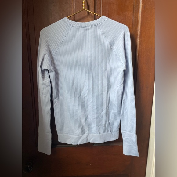 Lululemon women's size 10 long sleeve blue athletic top - Picture 4 of 5